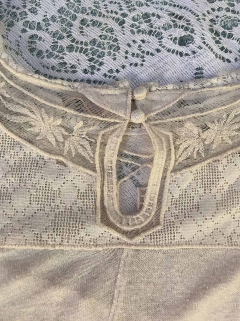 Ivory Free People Distressed Cotton Top Lace And Ruffles Soft Size M - Picture 11 of 14